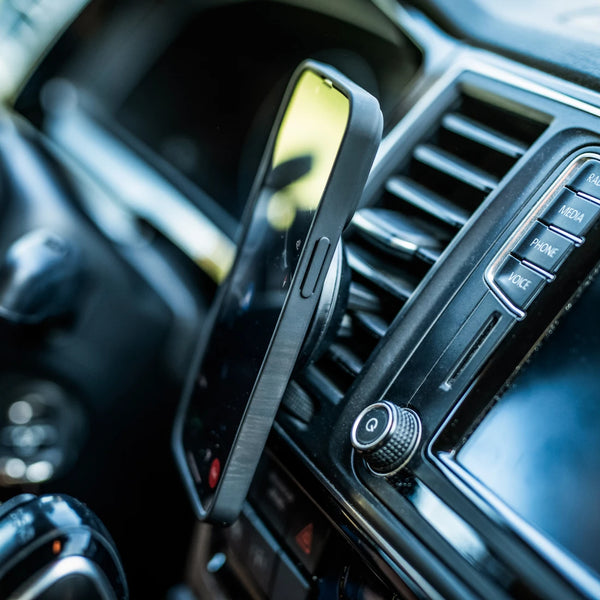 Magnetic attachment with the SP Phone Case