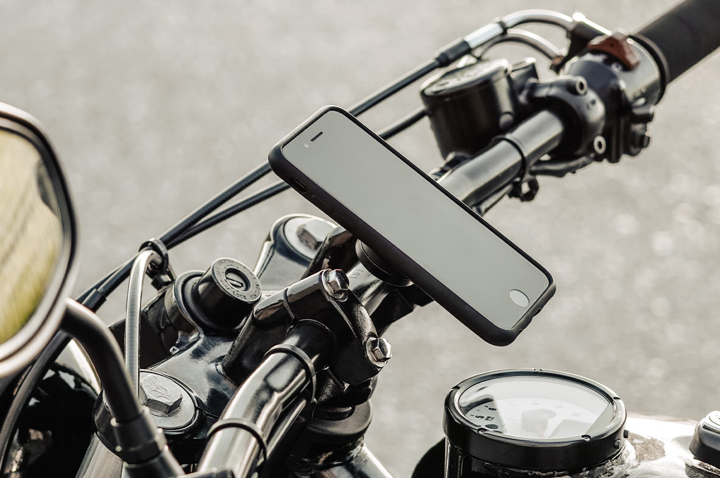 Support téléphone moto SP Connect - Les Bikeuses